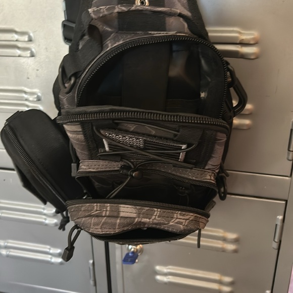 Tactical Utility pack - Picture 6 of 16